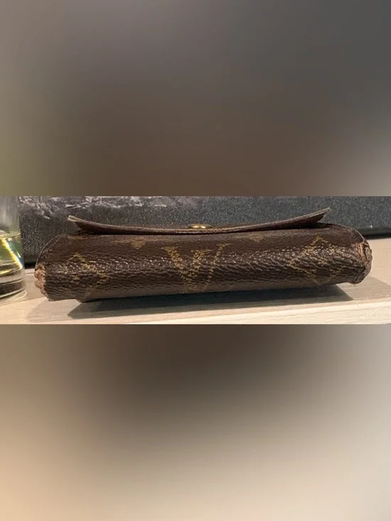 Authentic Vintage Louis Vuitton Monogram Compact Wallet - Picture 10 of 15